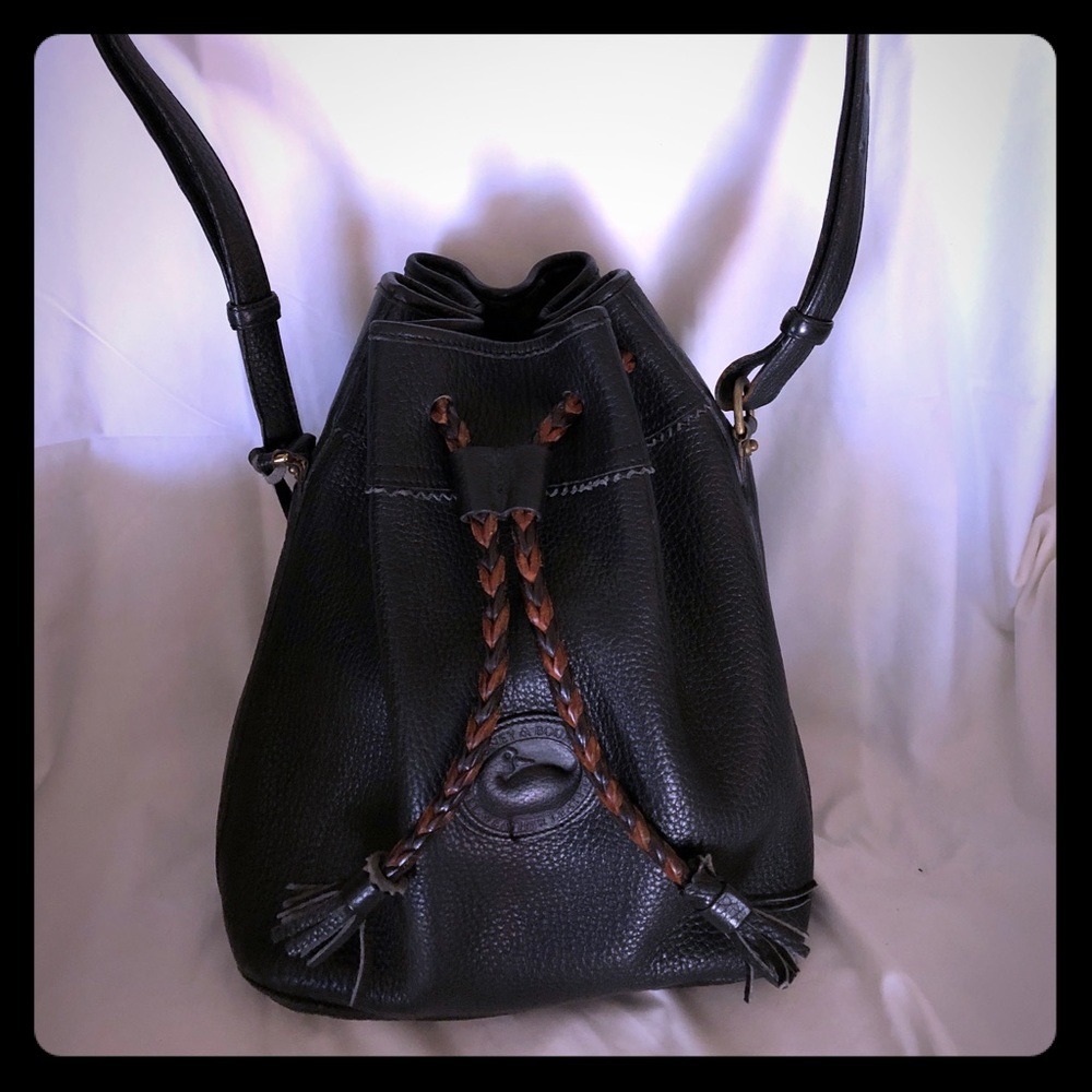 Vintage Dooney and Bourke Bucket bag
